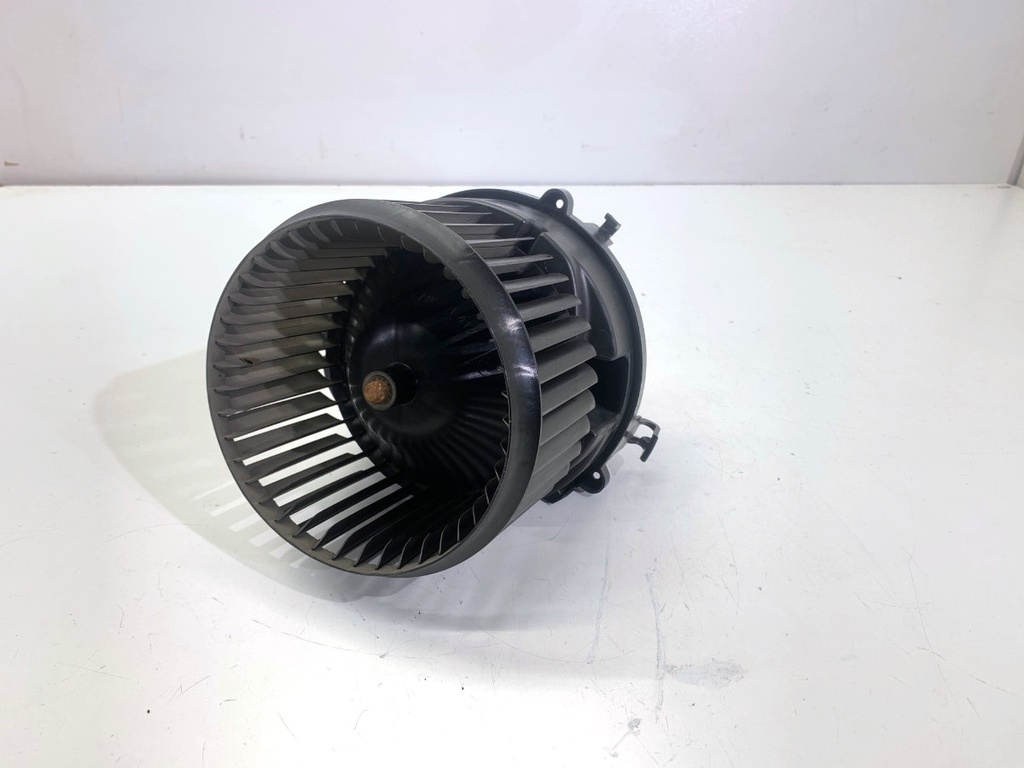 [STARK-825556] Ventilador de admisión BMW 2 Gran Coupe (F44) 2019-2022
