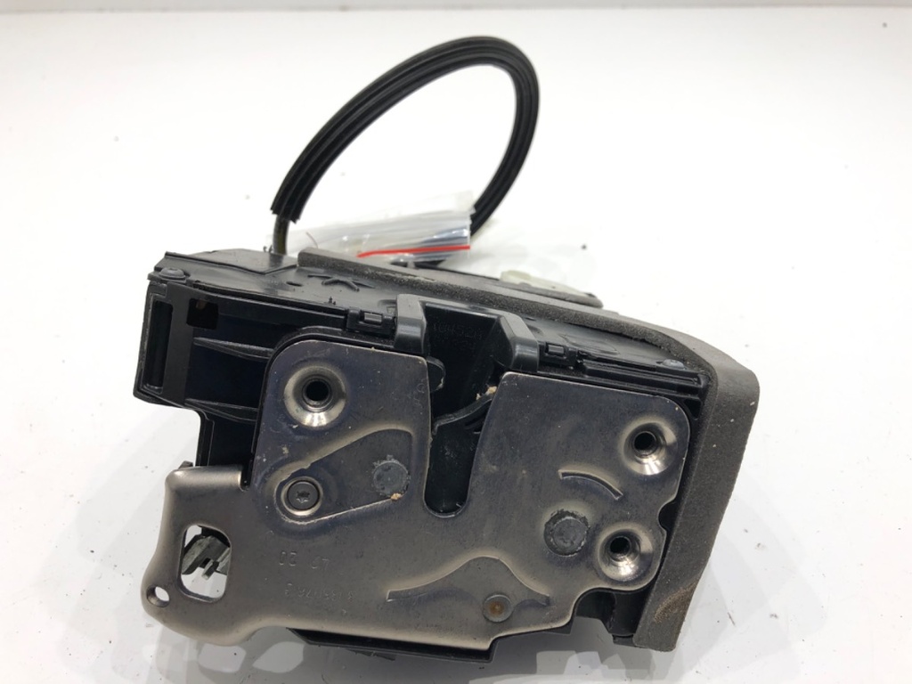 [STARK-825631] Cerradura puerta delantera derecha OPEL Astra K (B16) 2015-2022
