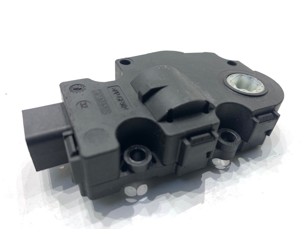 [STARK-827483] Calefactor auxiliar BMW X6 (F16, F86) 2014-2019