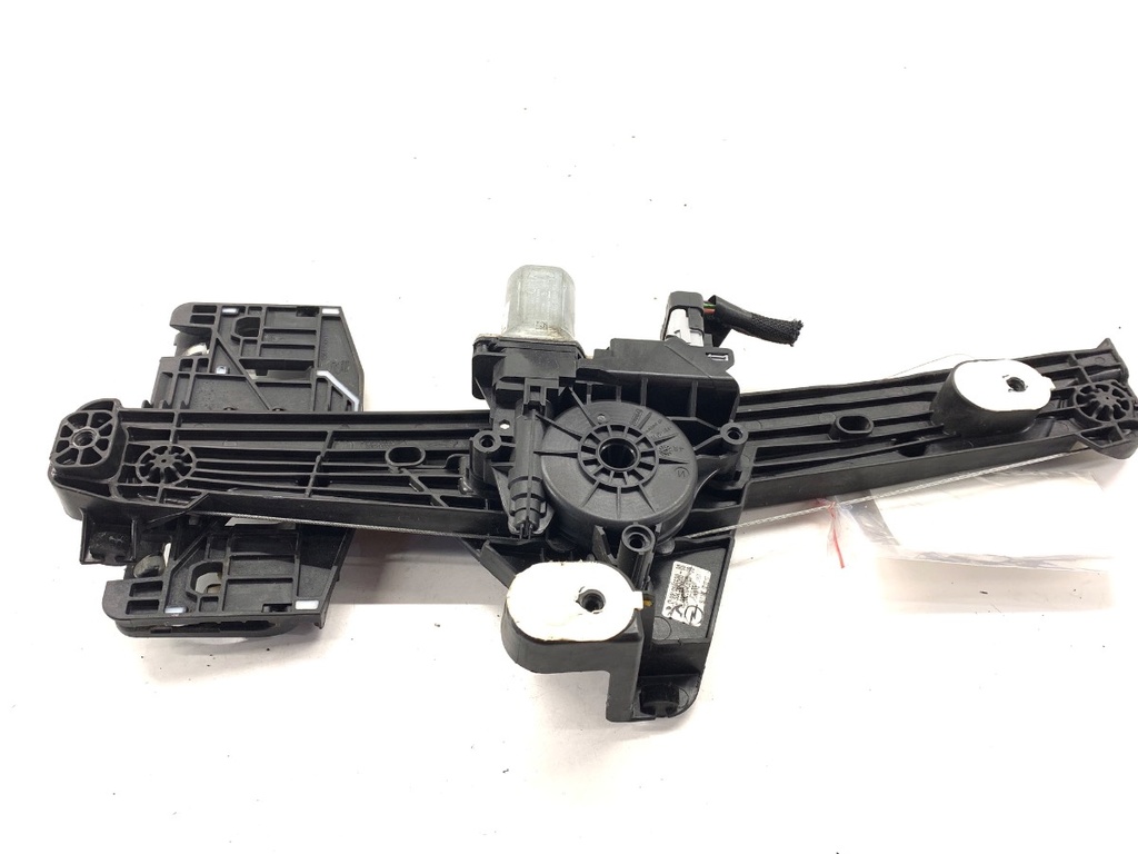 [STARK-829182] Elevador de luneta trasera derecho Opel Corsa F 2019-2022 1.2 74kW