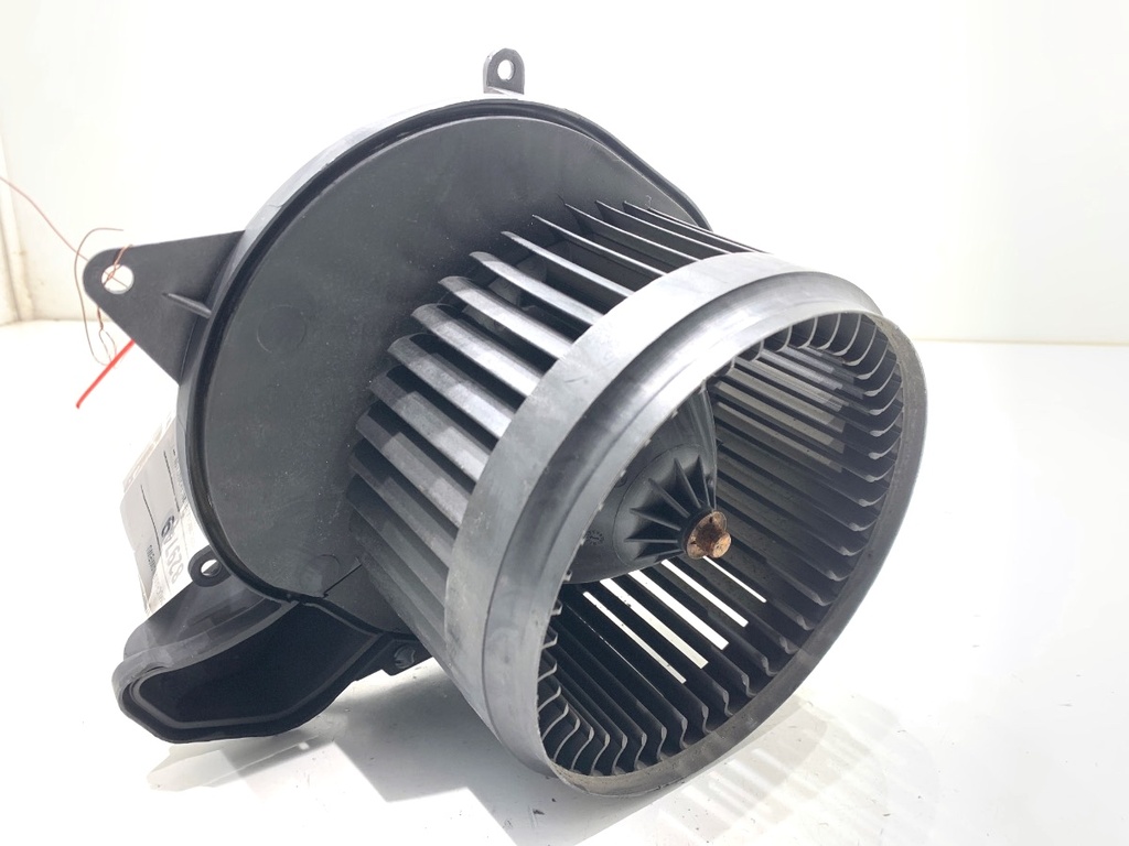 [STARK-829749] Ventilador de admisión de aire CHRYSLER 300C (LX, LE) 2004-2022 3.0 CRD 160 kW