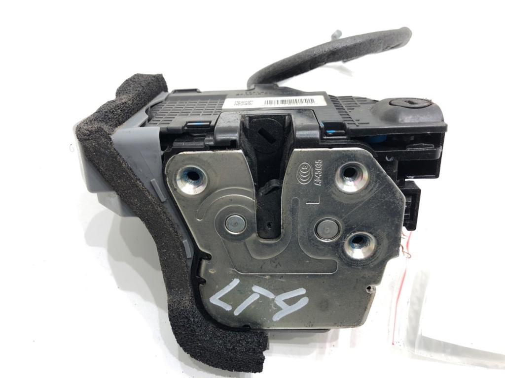 [STARK-832758] Cerradura de puerta trasera izquierda HYUNDAI i20 II (GB, IB) 2014-2022