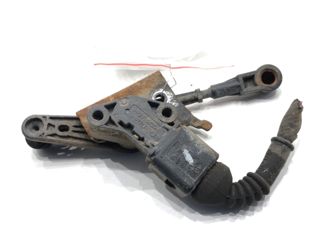 [STARK-833669] Sensor de nivel de xenón Audi Q8 (4MN) 2018-2022
