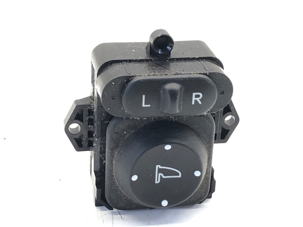 [STARK-833552] Interruptor de ajuste de retrovisores Honda Civic IX sedán (FB) 2011-2022