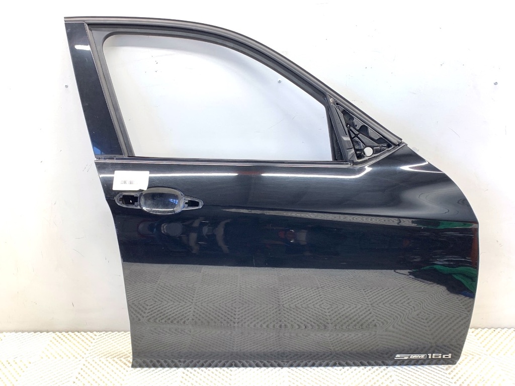 [STARK-851137] Puerta delantera derecha BMW X1 (E84) 2009-2015