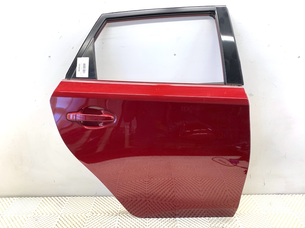 [STARK-854525] Puerta trasera derecha Toyota Auris (_E18_) 2012-2018