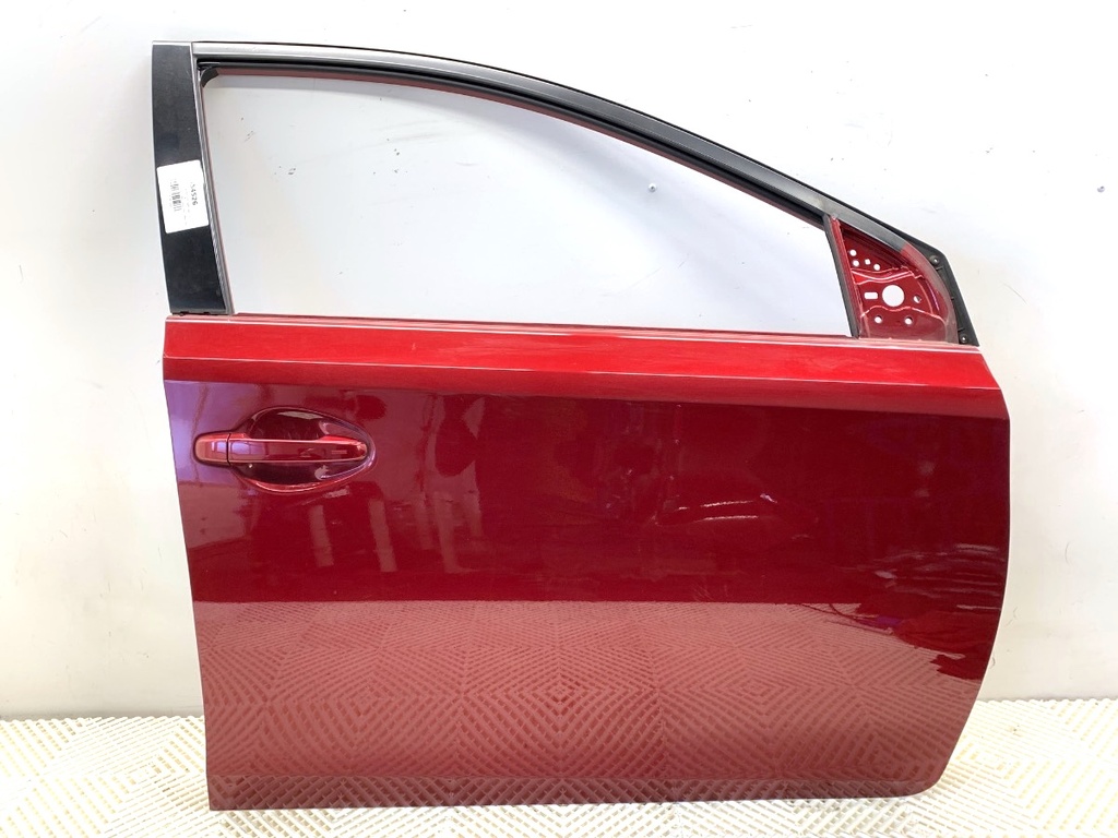 [STARK-854526] Puerta delantera derecha Toyota Auris (_E18_) 2012-2018