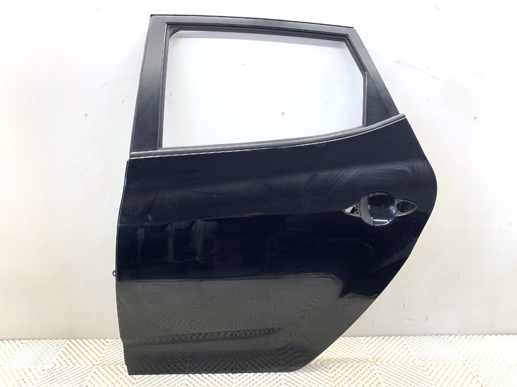 [STARK-865964] Puerta trasera derecha HYUNDAI ix20 (JC) 2010-2022