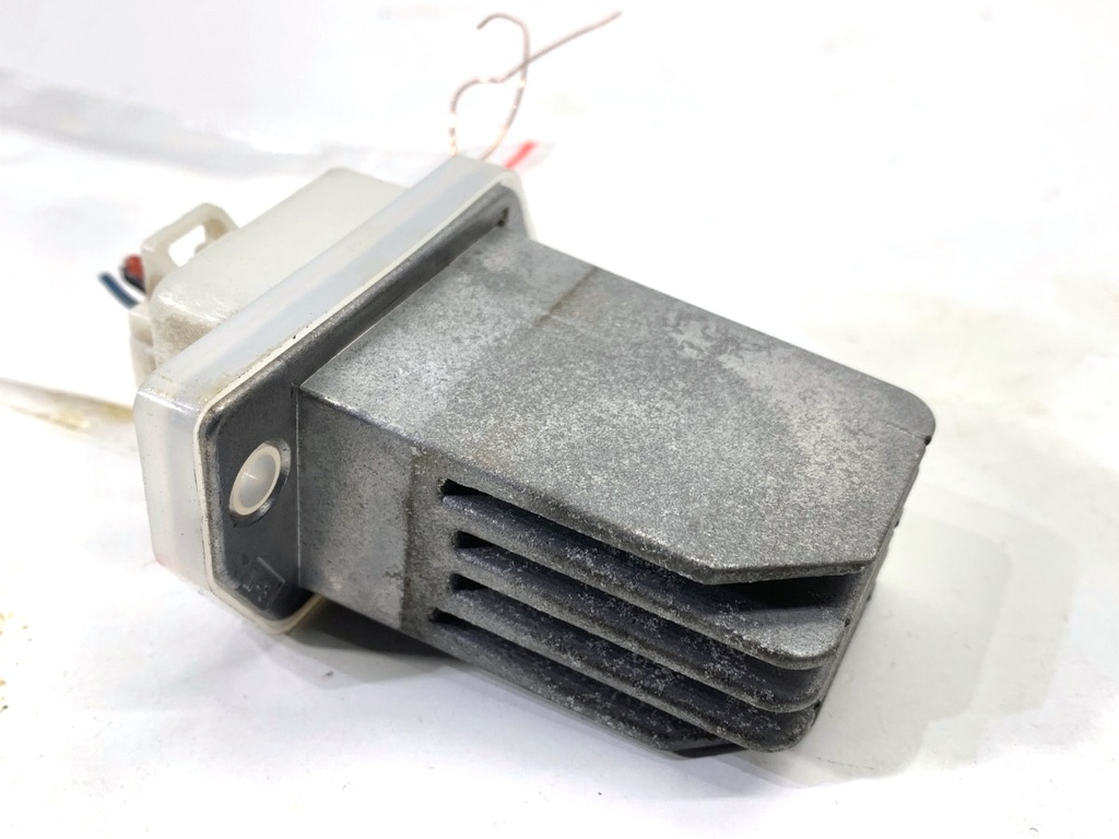 [STARK-842021] Soporte de ventilador Nissan Juke (F15) 1.6 86 kW 2010-2022