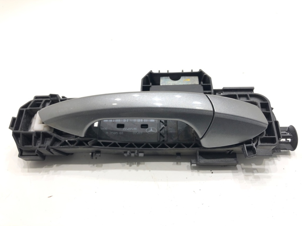 [STARK-842522] Manilla exterior de puerta delantera derecha Mercedes-Benz CLA Coupé (C117) 2013-2019