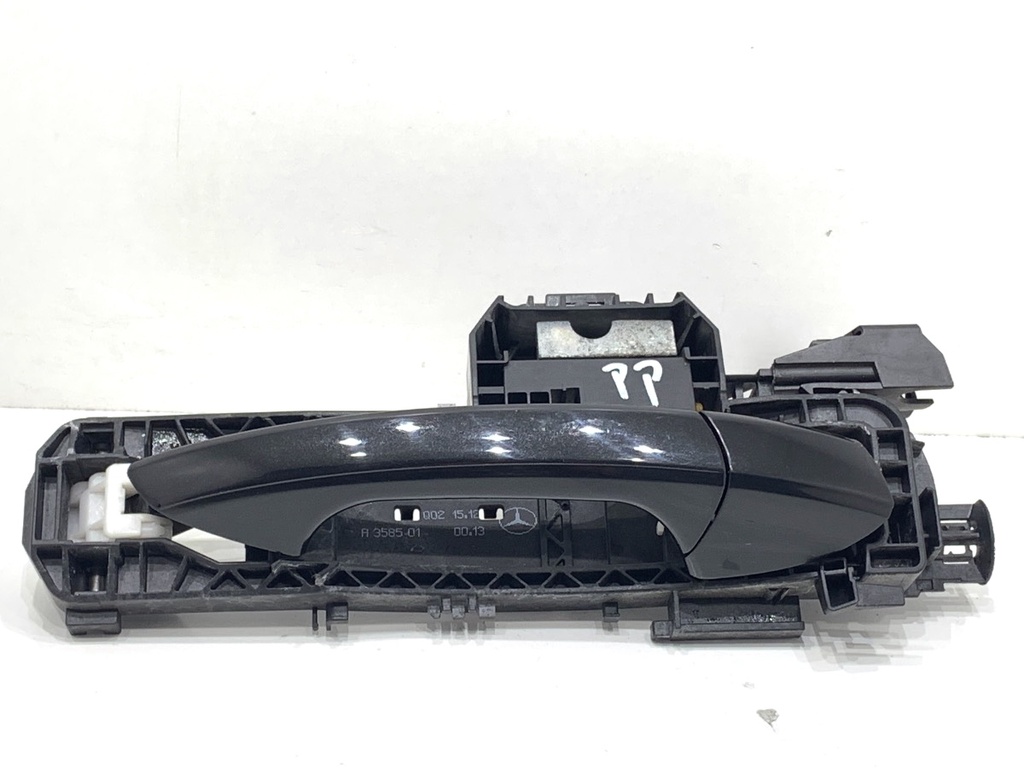 [STARK-846391] Manilla exterior de puerta delantera derecha Mercedes-Benz Clase M (W166) 2011-2015