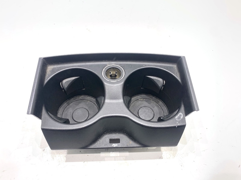 [STARK-846756] Portabebidas BMW Serie 5 (G30, F90) 2016-2022