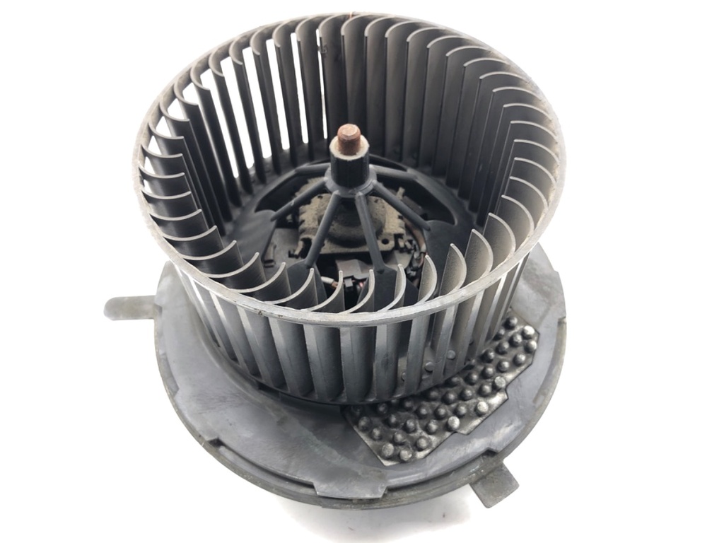 [STARK-846911] Ventilador de admisión VW Passat B7 (362) 2.0 TDI 103 kW 2010-2015