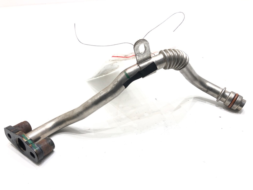[STARK-847557] Manguito de turbocompresor Nissan Qashqai III (J12) 1.3 DIG-T 103 kW 2021-2022