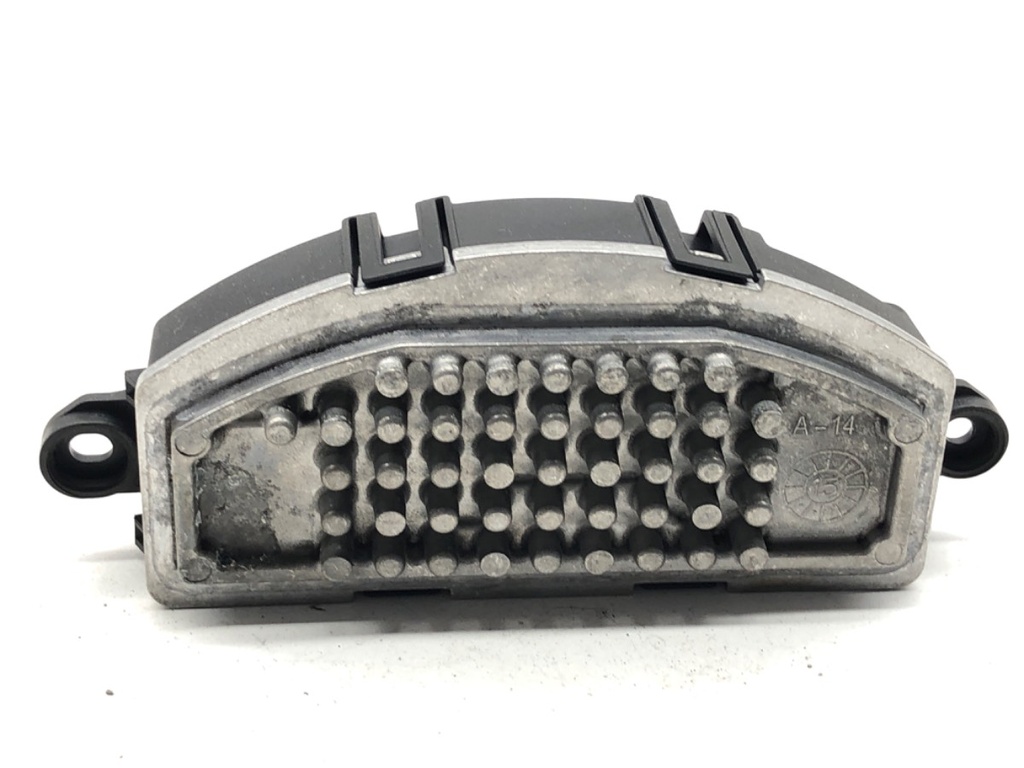 [STARK-848948] Soporte de soplador de aire JAGUAR F-PACE (X761) 2015-2022