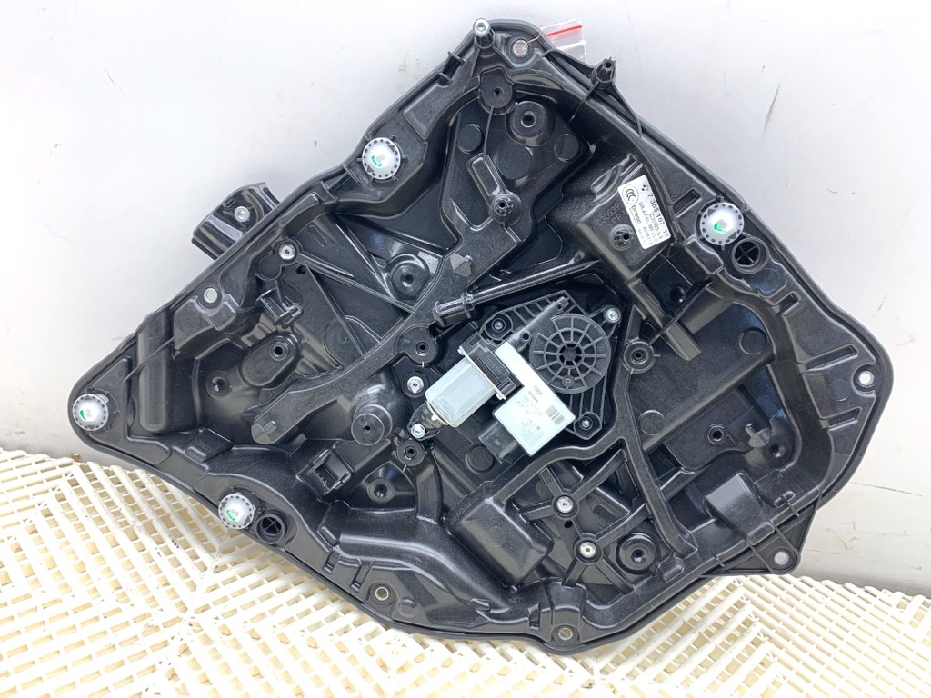 [STARK-849216] Elevador de ventana trasero izquierdo BMW Serie 5 Touring (G31) 2017-2022
