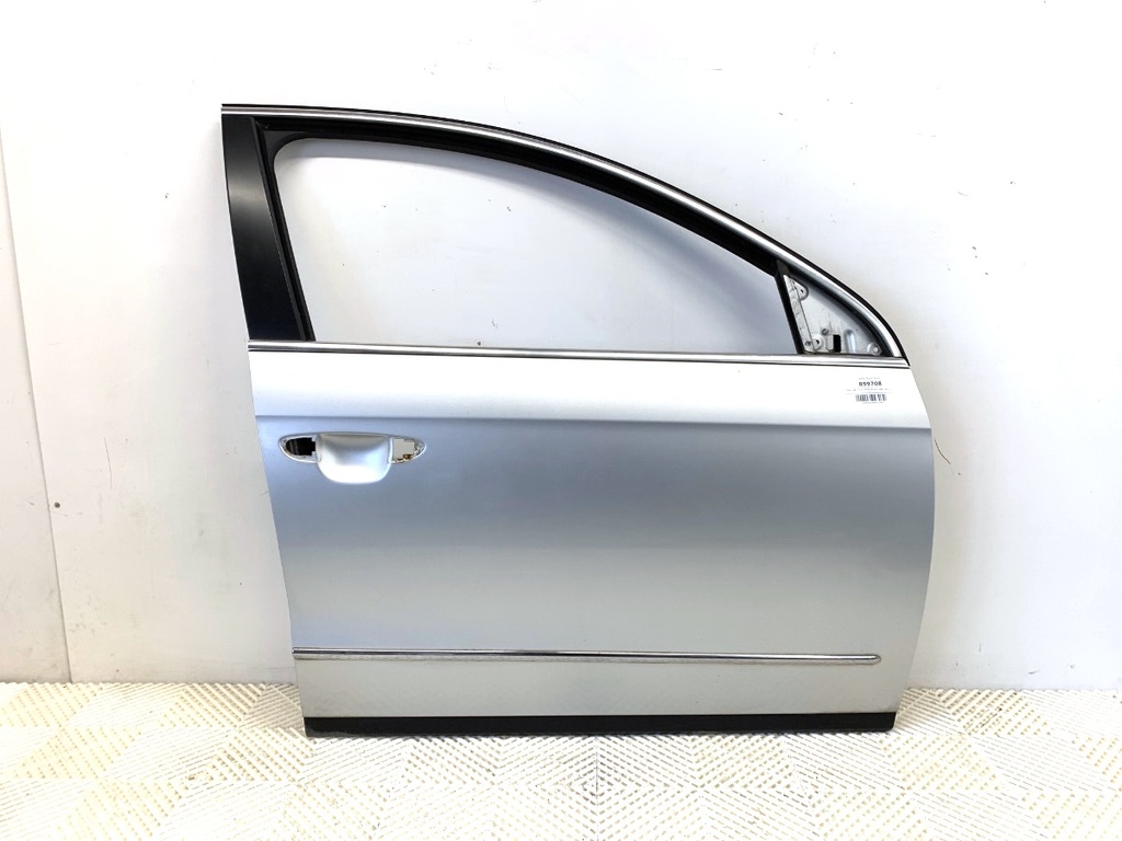 [STARK-899708] Puerta delantera derecha VW Passat B6 (3C2) 2005-2010