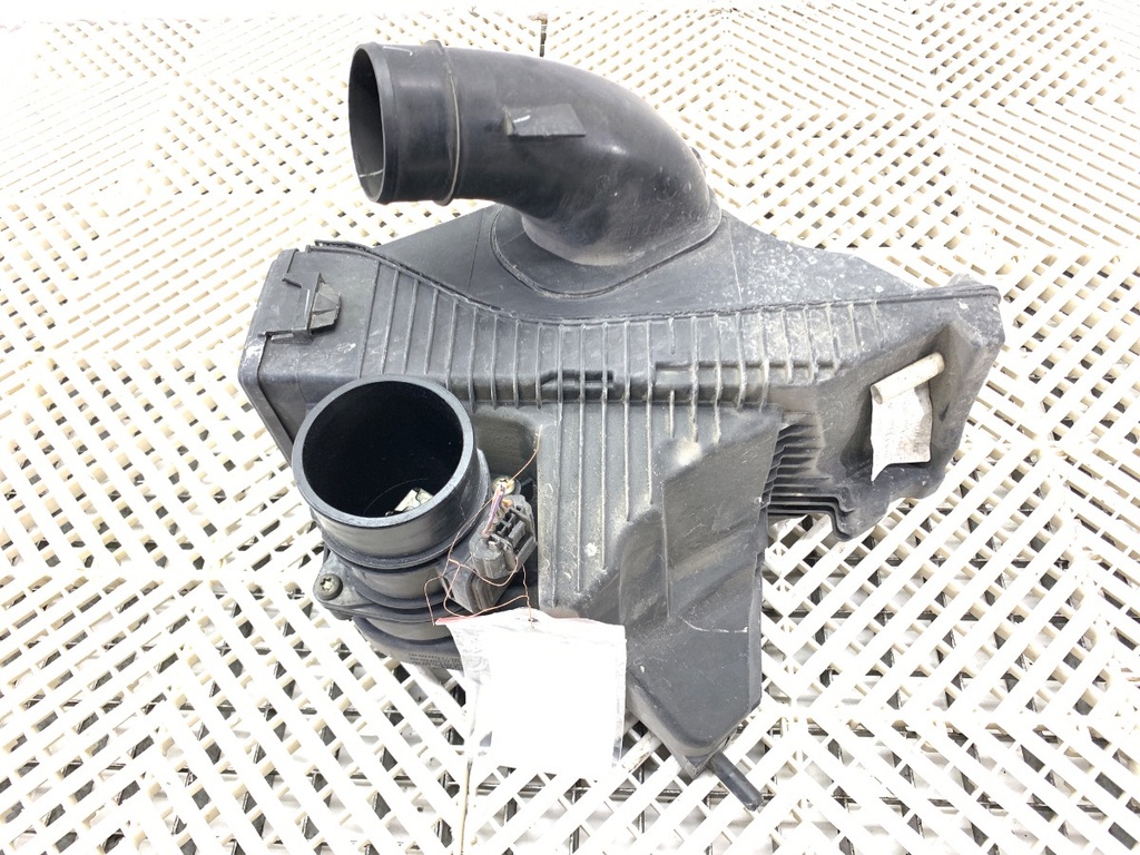 [STARK-852210] Caja de filtro de aire Renault Clio III (BR0/1, CR0/1) 1.5 dCi 63 kW 2005-2012