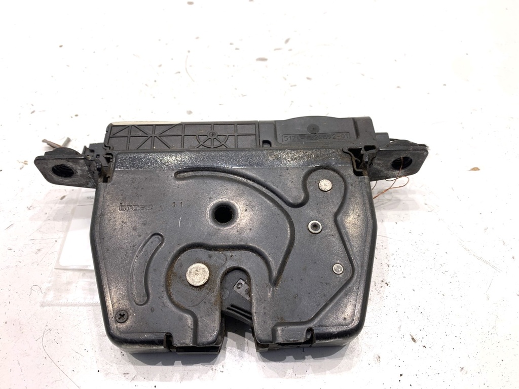 [STARK-852437] Cierre de portón trasero BMW Serie 5 (F10) 2009-2016