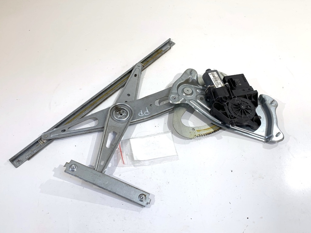 [STARK-855347] Elevalunas delantero derecho Renault Grand Scénic III (JZ0/1_) 2009-2022