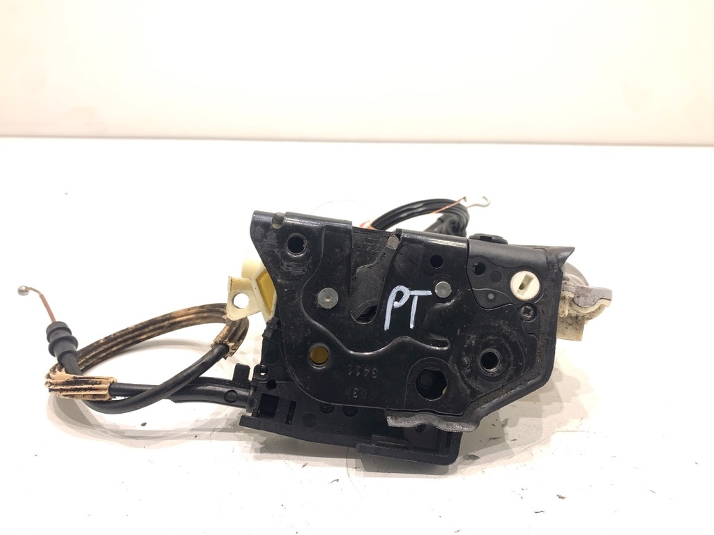 [STARK-855696] Cerradura de puerta trasera derecha VW Passat B7 Variant (365) 2.0 TDI 2010-2015