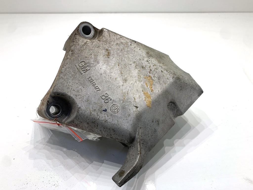 [STARK-855890] Soporte de motor OPEL ASTRA J sedán 2012-2022 1.4 LPG