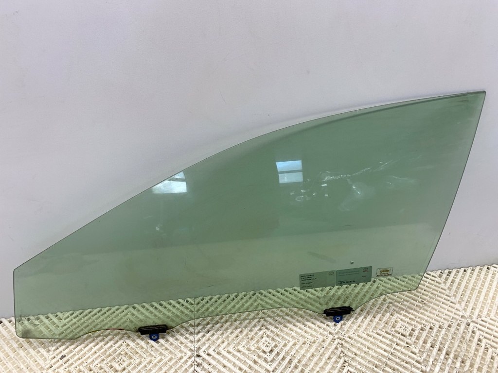 [STARK-891541] Ventana delantera izquierda Toyota Camry (_V7_, _VA7_, _VH7_) 2017-2022
