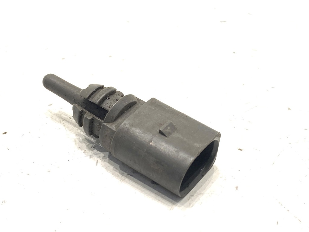 [STARK-857992] Sensor de temperatura SKODA Superb III (3V3) 2.0 TDI 110 kW 2015-2022