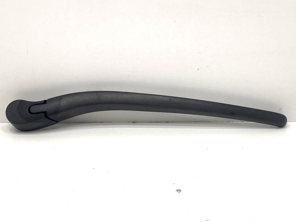 [STARK-859468] Brazo limpiaparabrisas trasero BMW Serie 3 Touring (E46) 1999-2005