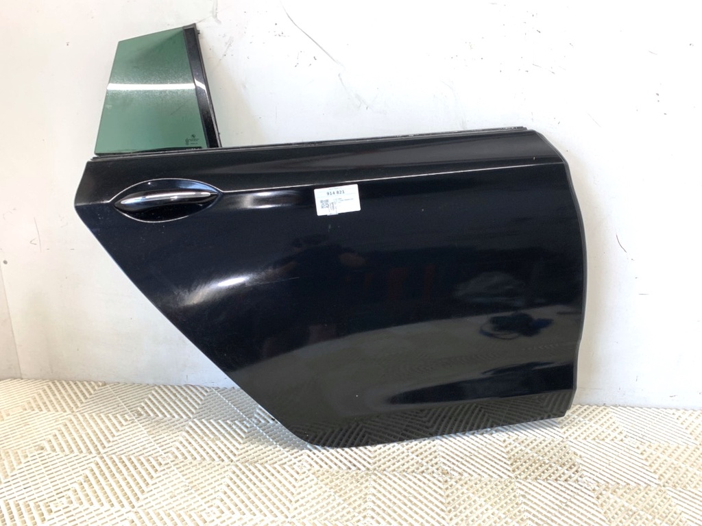 [STARK-914821] Puerta trasera derecha BMW 5 Gran Turismo (F07) 2009-2017