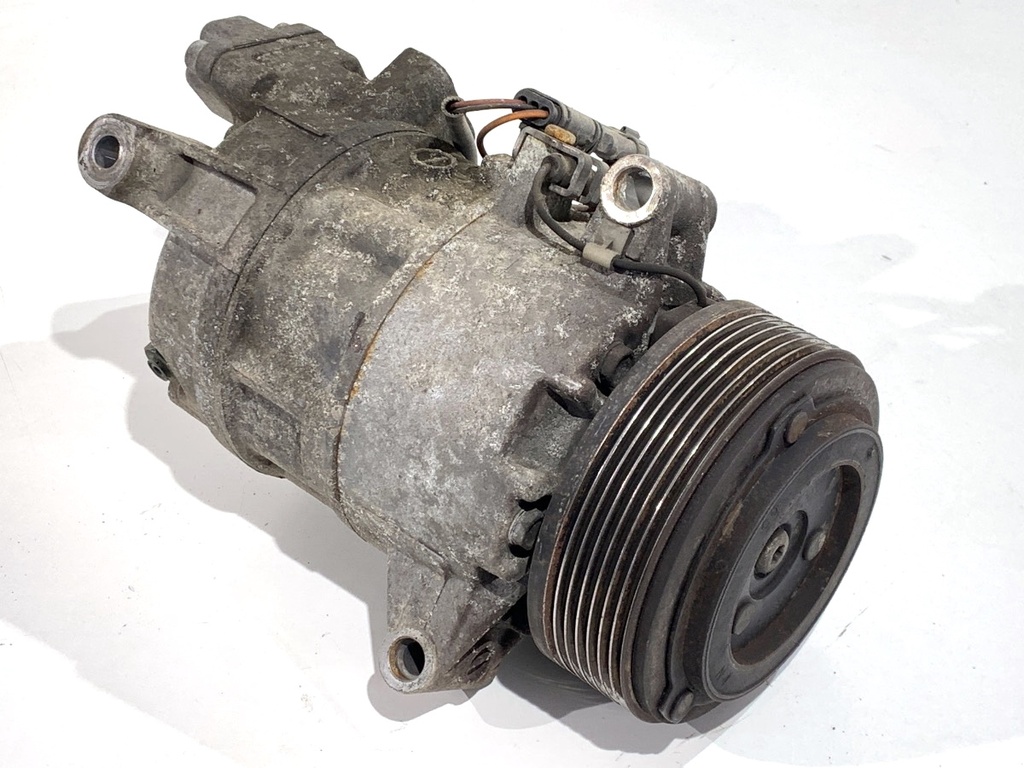 [STARK-864603] Compresor de aire acondicionado BMW 1 (E87) 2003-2013 116i 90kW 122CV