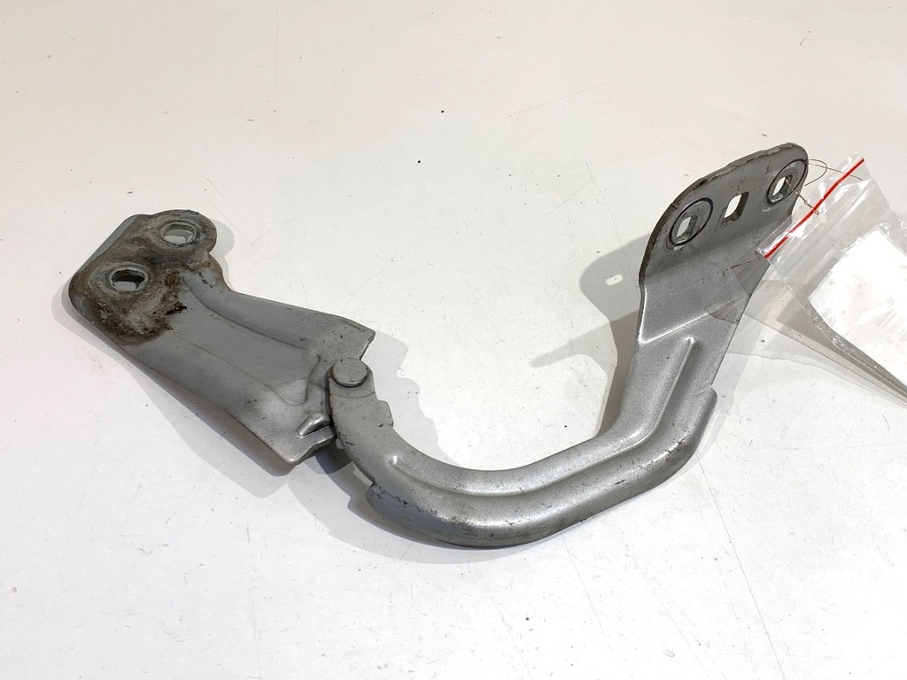 [STARK-868436] Bisagra de capó delantera izquierda Ford Focus III Turnier 2010-2022