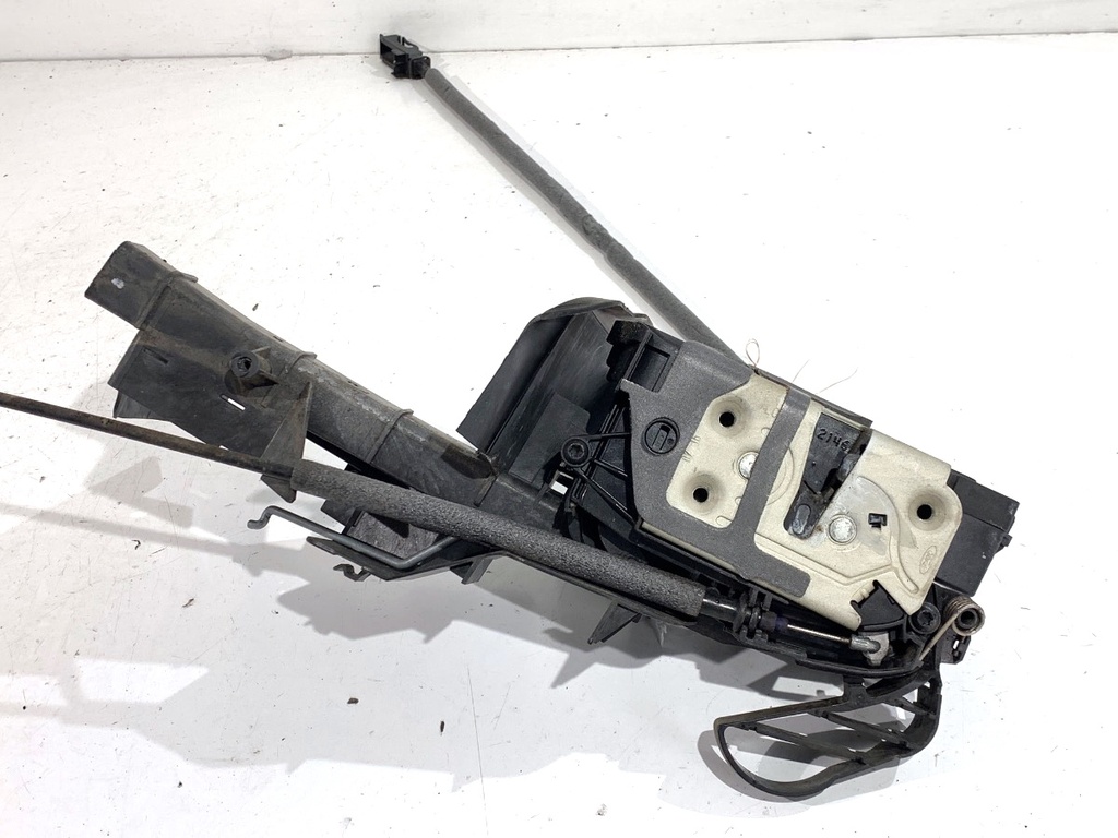 [STARK-868437] Cerradura de puerta delantera izquierda Ford Focus III Turnier 2010-2022