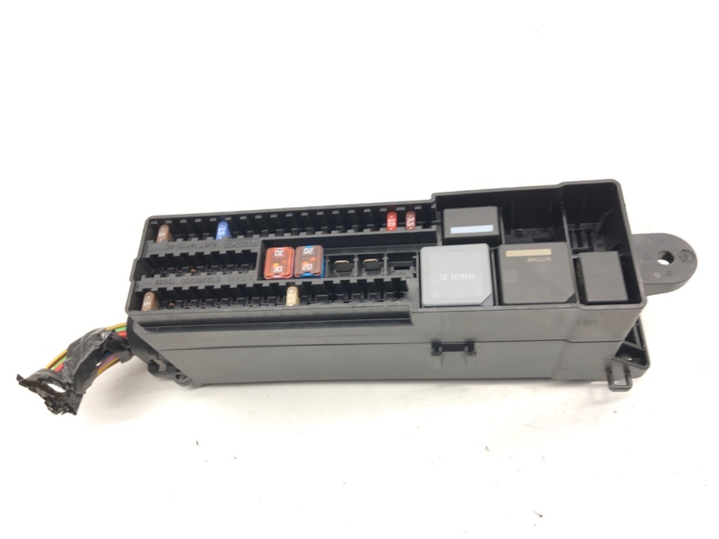 [STARK-868456] Caja de fusibles Ford Focus III Turnier 1.5 TDCi 88 kW 2014-2022