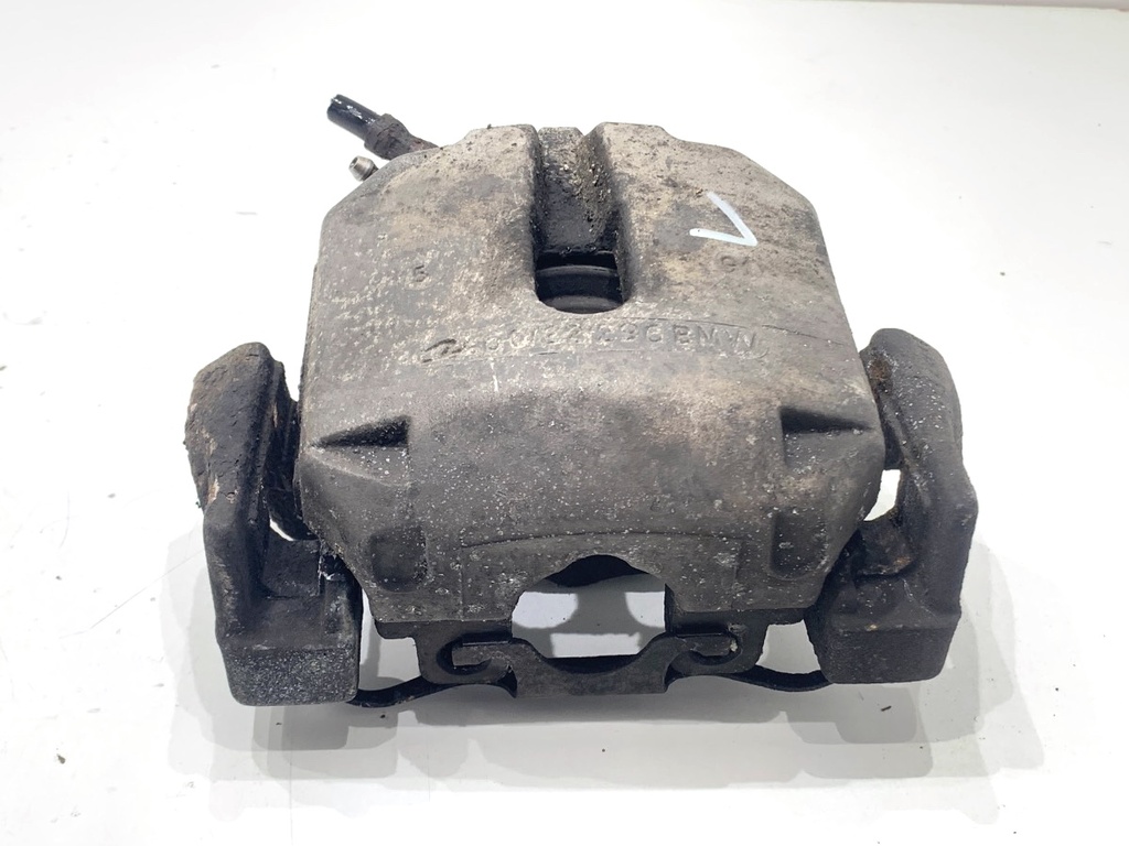 [STARK-870215] Pinza de freno delantera izquierda BMW Serie 5 (E39) 520i 1996-2003