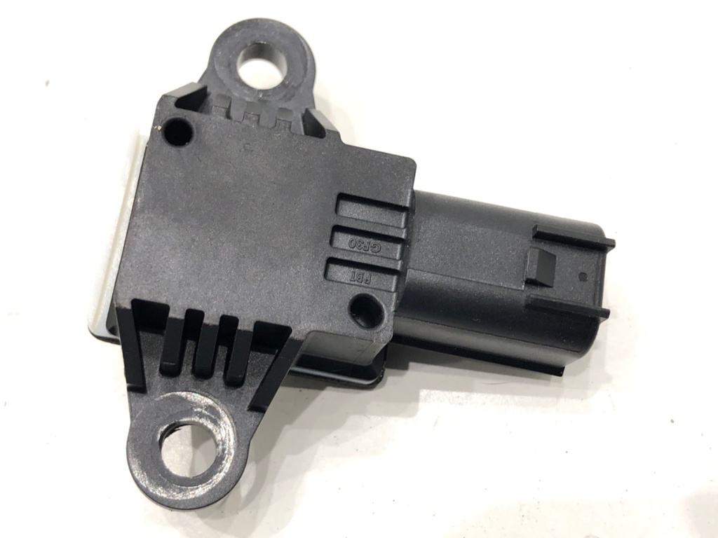 [STARK-872510] Sensor de impacto Volvo XC60 II (246) 2017-2022