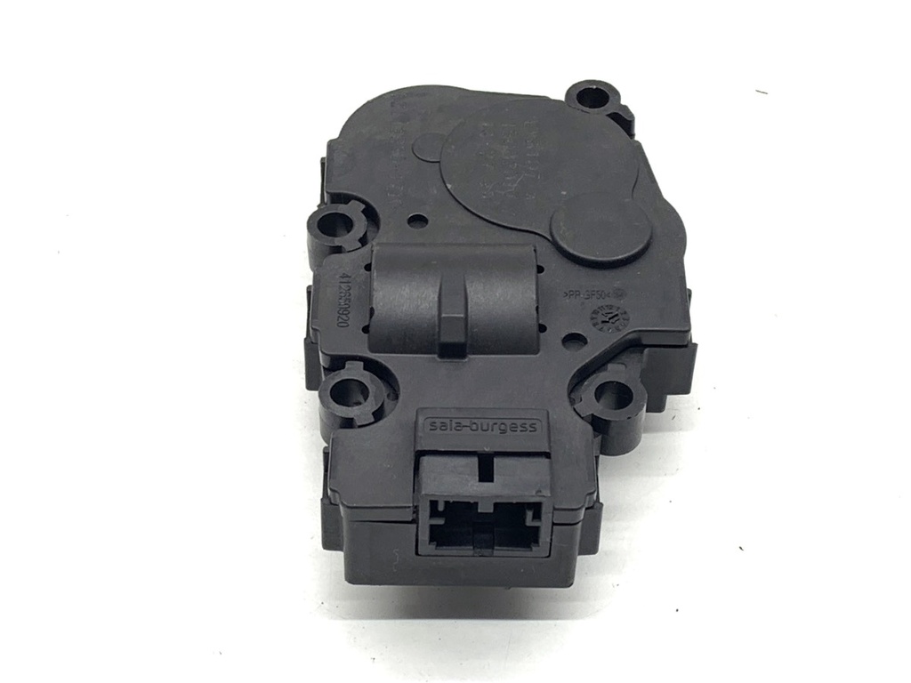 [STARK-874009] Calefactor auxiliar Mercedes-Benz Clase GLA (X156) 2013-2022
