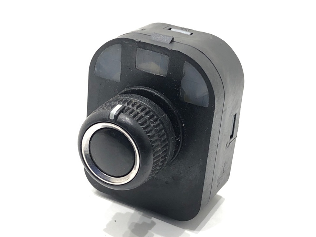 [STARK-875411] Interruptor de ajuste de retrovisores Audi A5 (8T3) 2007-2017