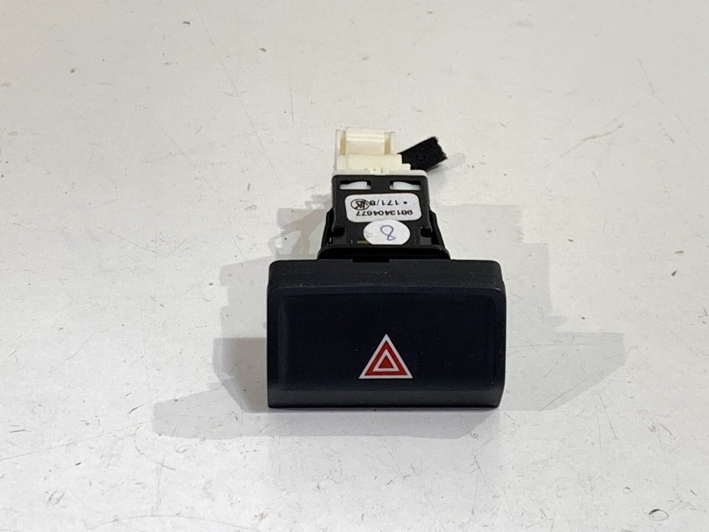 [STARK-884195] Interruptor de luces de emergencia PEUGEOT 508 II (FB_, FH_, F3_) 2018-2022 2.0 BlueHDI 180