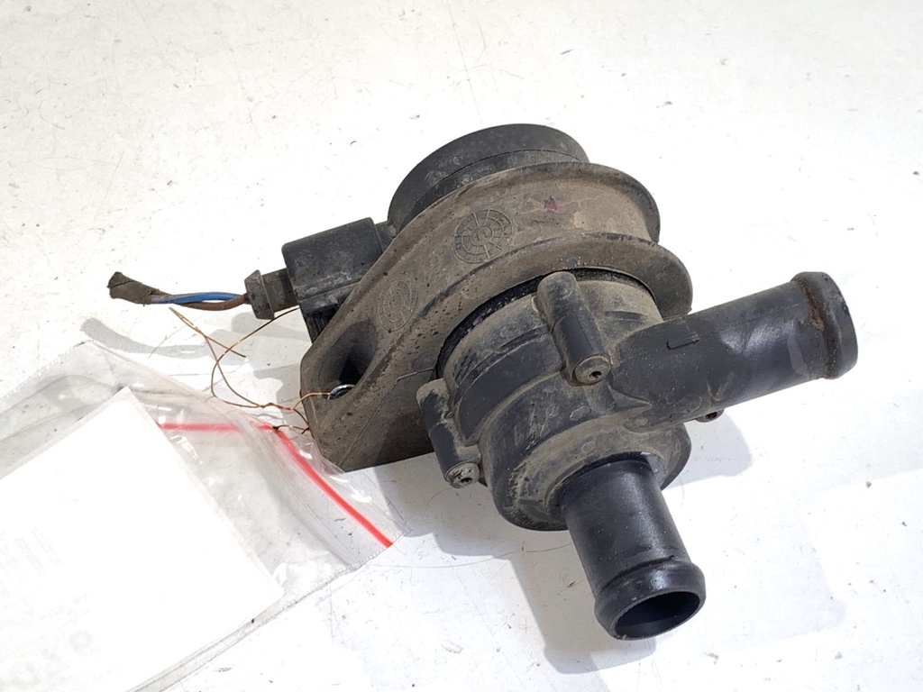 [STARK-885076] Bomba de agua adicional VW Jetta IV 1.4 TSI 90 kW 2011-2022