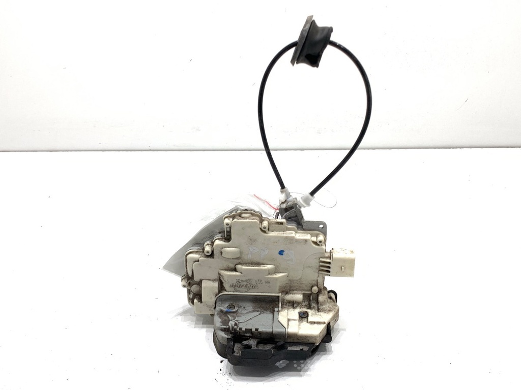 [STARK-885266] Cerradura de puerta delantera derecha AUDI A4 B7 Avant (8ED) 2004-2008