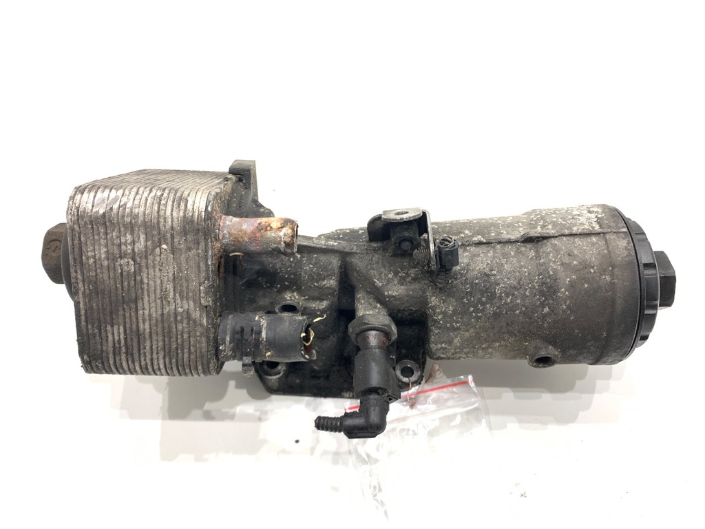 [STARK-888032] Base de filtro de aceite Audi A3 (8P1) 2.0 TDI 100 kW 2003-2013