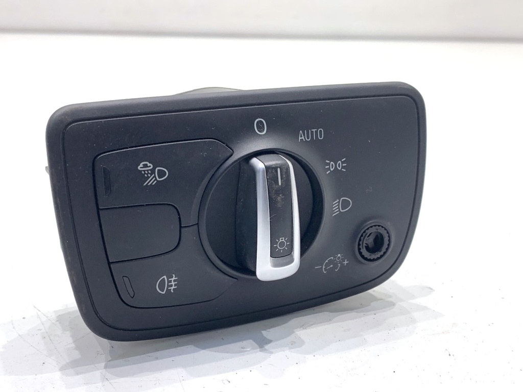 [STARK-888272] Interruptor de luces AUDI A6 C7 Avant (4G5, 4GD) 2011-2018
