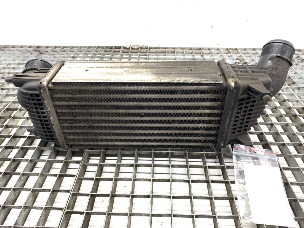 [STARK-888657] Intercooler PEUGEOT 508 I (8D_) 2.0 BlueHDi 180 133 kW 2014-2018