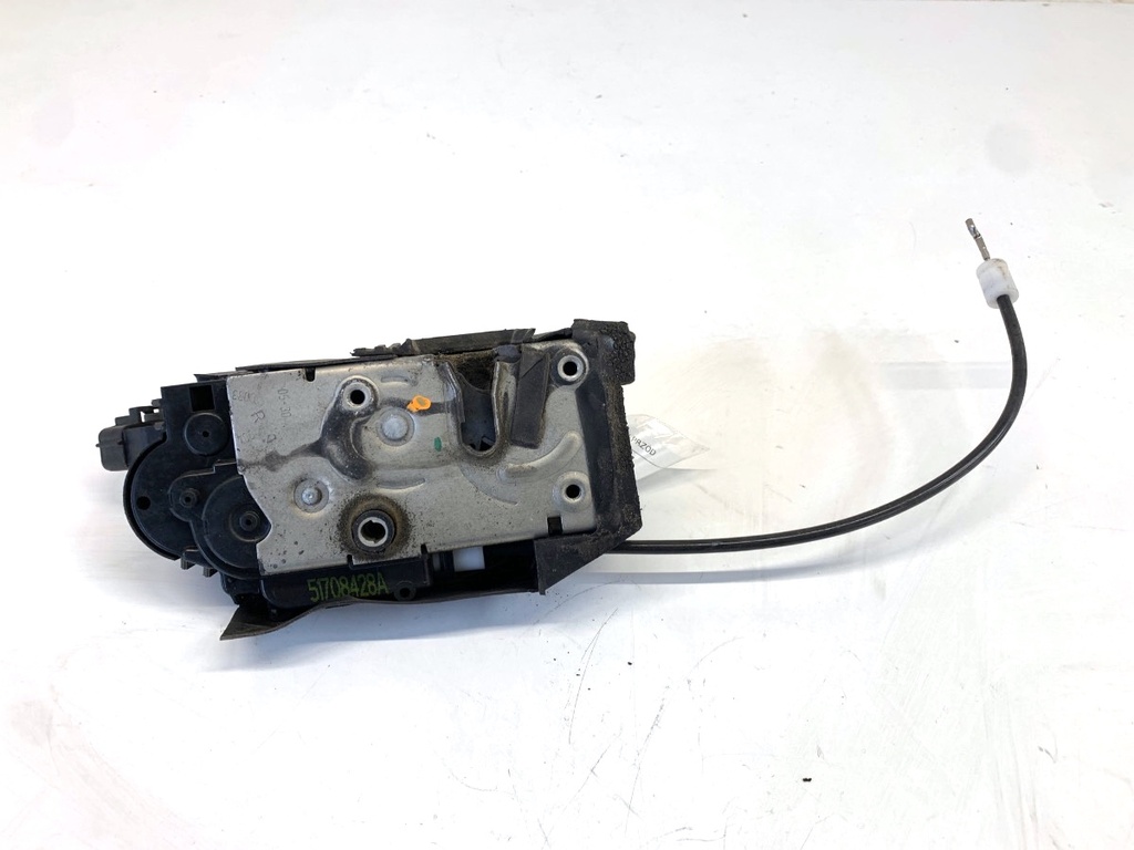 [STARK-888737] Cerradura de puerta delantera derecha FIAT CROMA (194_) 2005-2022