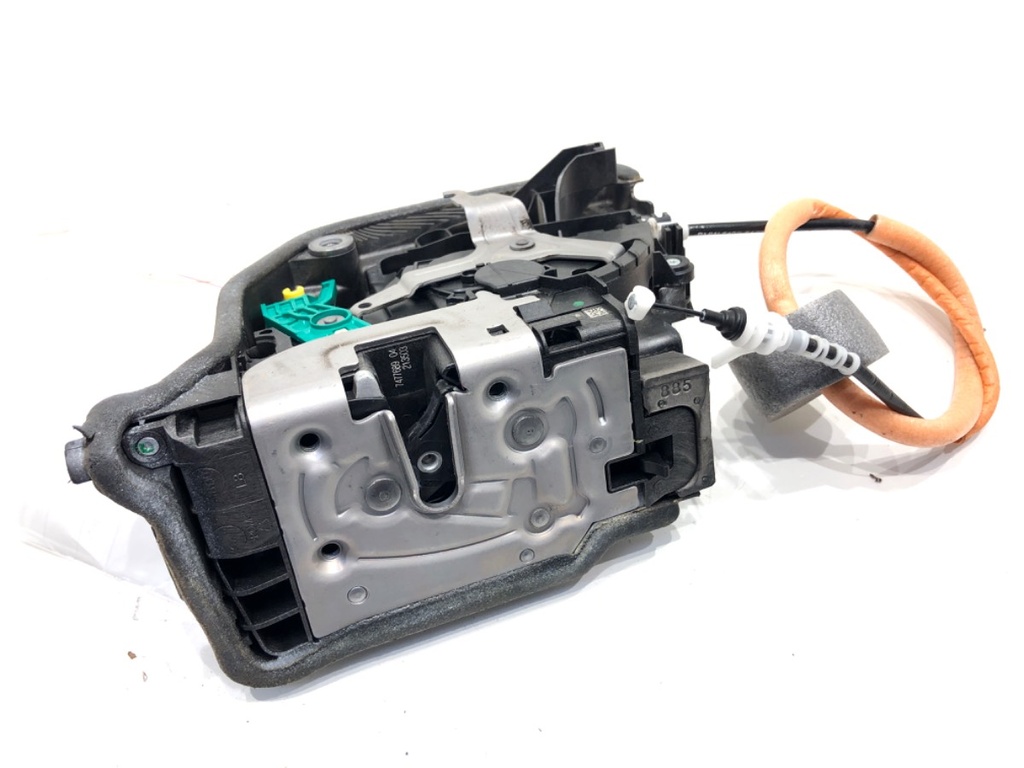 [STARK-896433] Cerradura de puerta trasera izquierda BMW 5 Touring (G31) 2017-2022