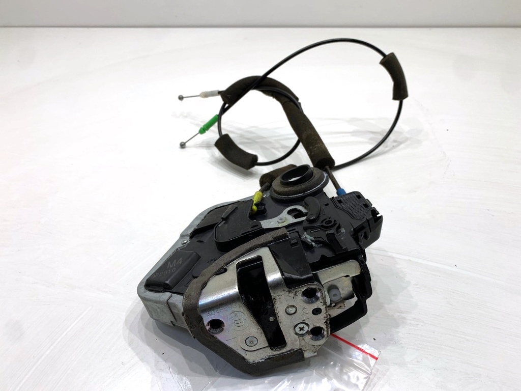 [STARK-898366] Cerradura de puerta trasera izquierda LEXUS RX (_L1_) 2008-2015