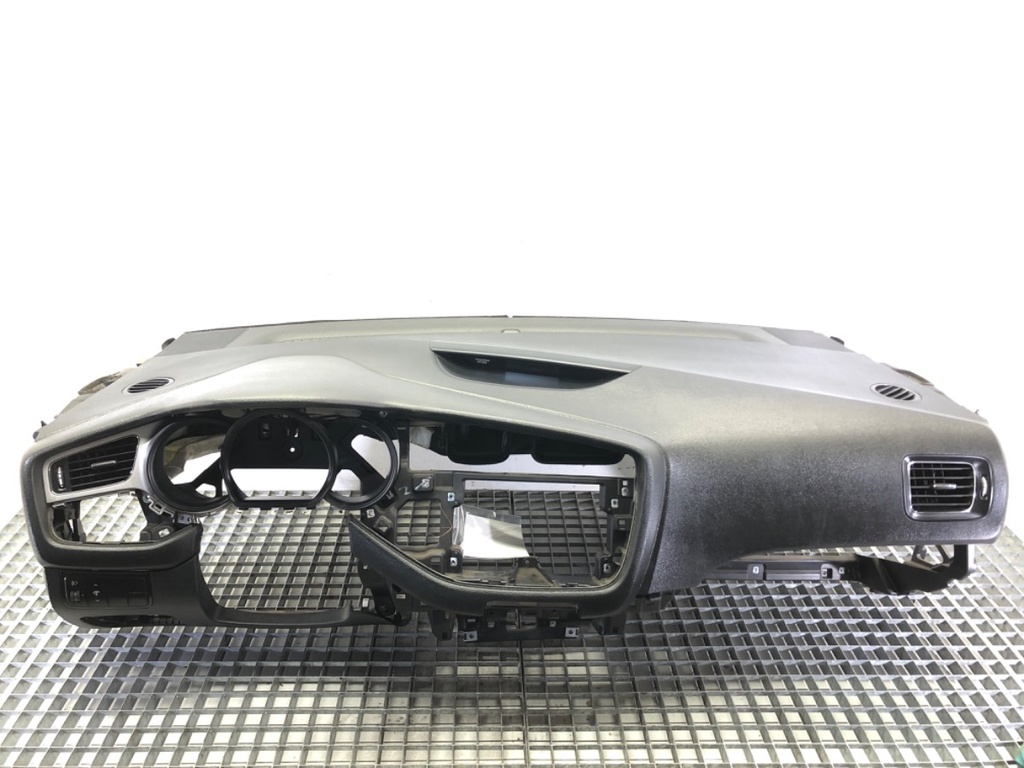 [STARK-586377] Salpicadero KIA CEE'D (JD) 2012-2018 1.4 CVVT