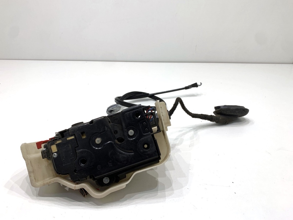[STARK-898781] Cerradura de puerta trasera izquierda VW Touran (1T1, 1T2) 2003-2010