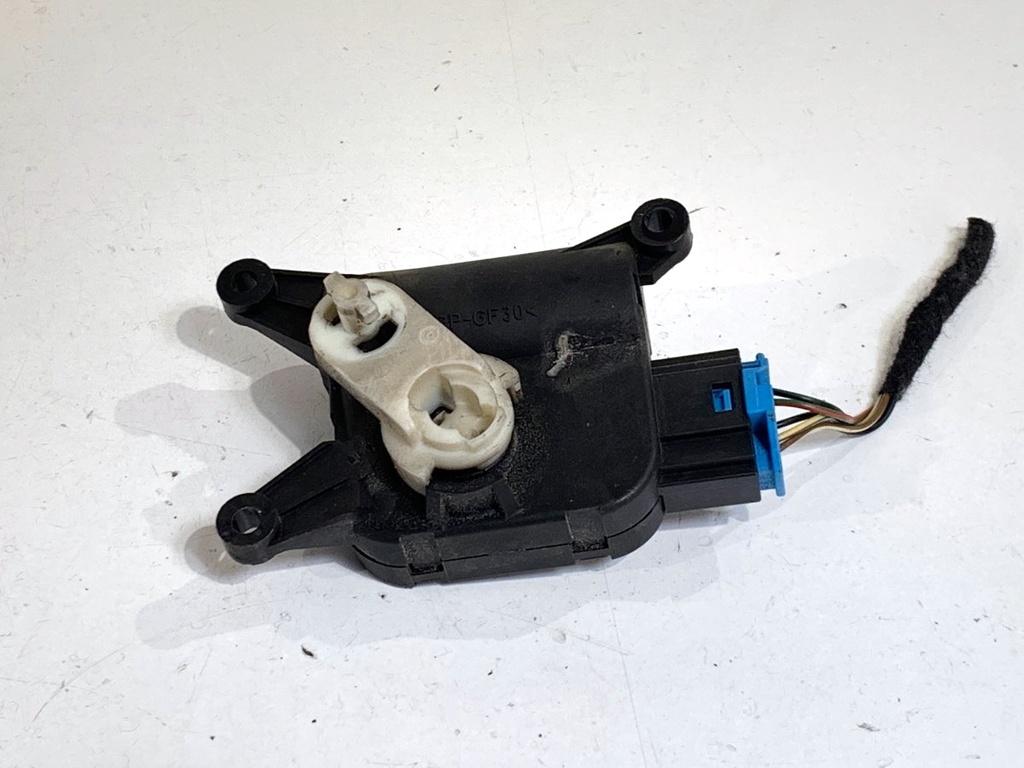 [STARK-898881] Elemento calefactor VW Passat B6 Variant (3C5) 2005-2011